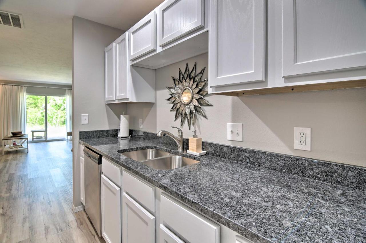 Apartment With Patio, 4 Mi To Silver Dollar City! Branson Exterior foto
